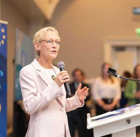 gallerythumbs0010VectorSmartObject